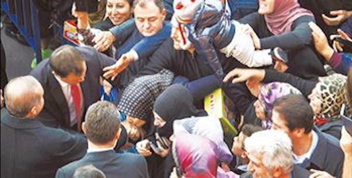 ترکيا: فوز کبير للحزب الحاکم في الانتخابات التشريعية