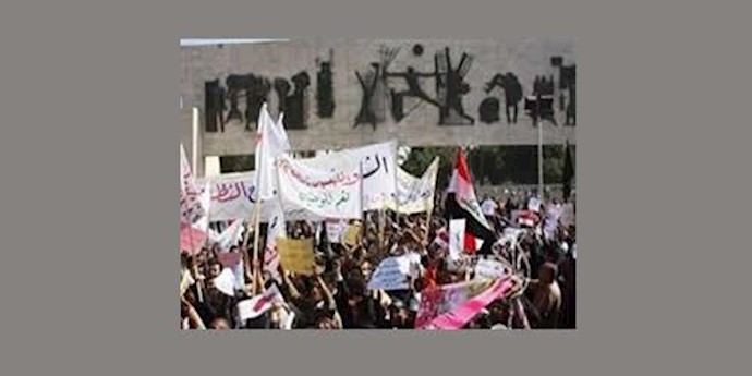 ساحة التحرير تحتضن متظاهرين من بغداد والمحافظات للمطالبة بالاصلاح الحقيقي ومحاربة الفساد