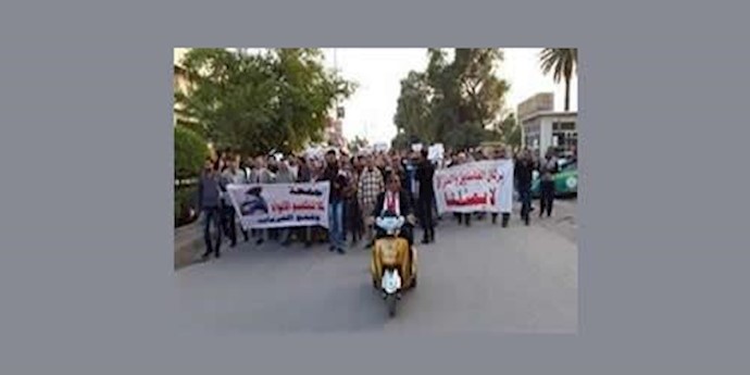 متظاهرون في ميسان يطالبون بصرف مخصصات البترودولار وکشف الفاسدين