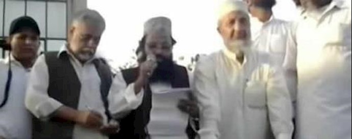 رئيس علماء باکستان لـ {الشرق الأوسط}: سياسات الحکومة الإيرانية بالمنطقة قد ترتد علی داخلها
