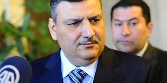 رياض حجاب.. رئيس وفد المعارضة للتفاوض مع الأسد