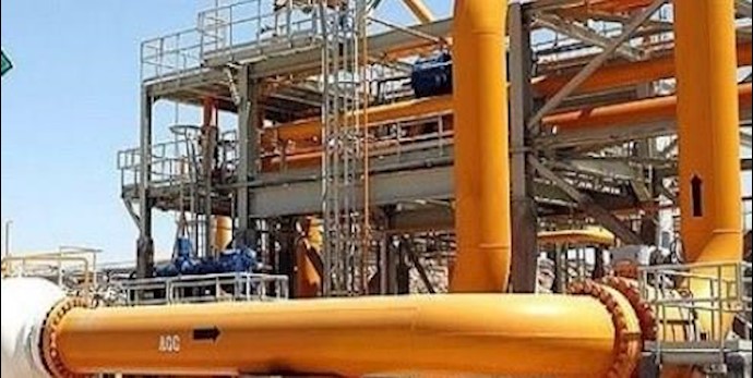 إعلان إيران زيادة إنتاج النفط يؤدي إلی هبوط حاد بالأسعار