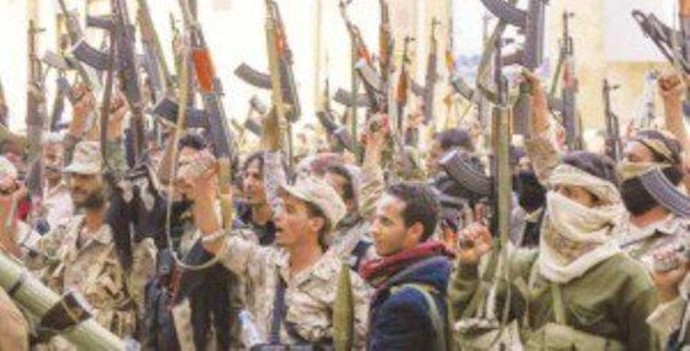 المقاومة اليمنية تتقدم في الجبهة الغربية لتعز وتطرد قناصة المتمردين من مواقعهم