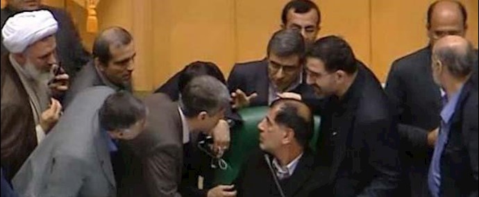 إيران.. الکشف عن تلقي “باهنر“ –نائب رئيس برلمان النظام- الرشاوي من “رحيمي“ النائب الأول للرئيس السابق أحمدي نجاد