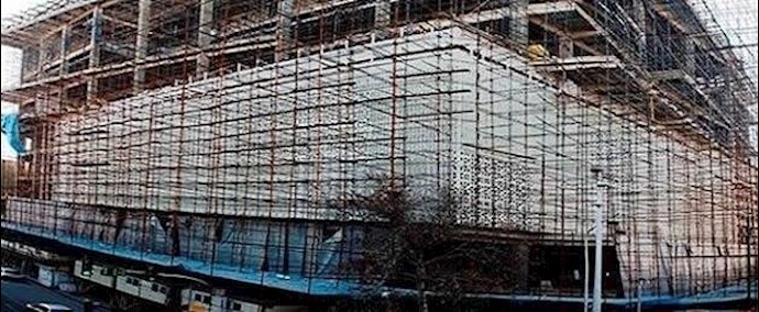 ايران.. اضراب عمال مشروع اعمار في شارع ” الشرطة ” بـ طهران