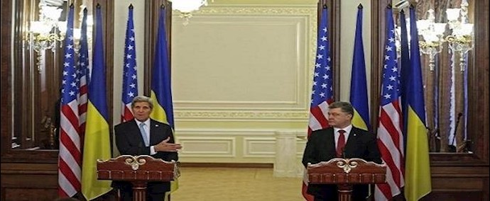 کيري يدعو روسيا للالتزام بوقف النار في أوکرانيا