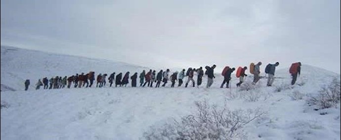 ايران.. هطول الثلوج بغزارة في محافظة جهارمحال وبختياري