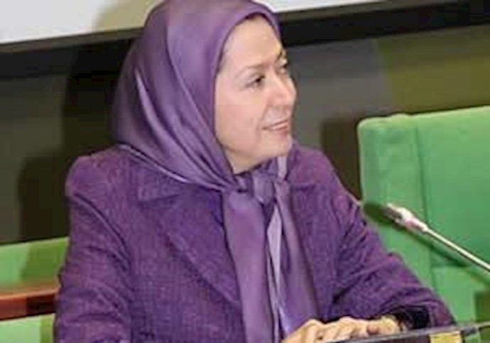 تقوم بها المقاومة الايرانية ، بإنتظار تصحيح مسار الثورة الايرانية