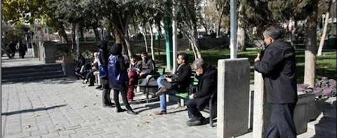إيران.. تأديب عناصر الباسيج في متنزه «دانشجو» في طهران