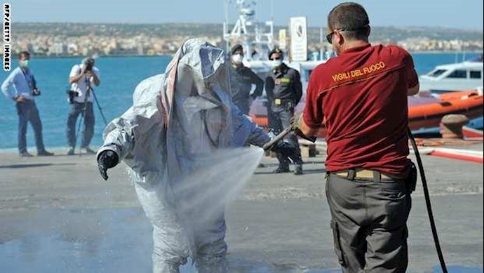 إيطاليا: فقدان أکثر من 200 مهاجر بعد غرق سفينتهم في البحر الأبيض المتوسط