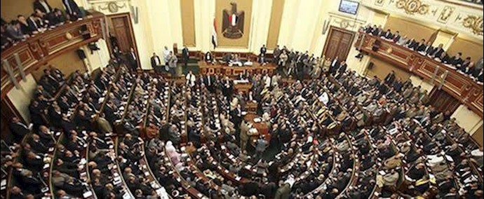 انتخابات البرلمان المصري مهددة بالتأجيل أو البطلان
