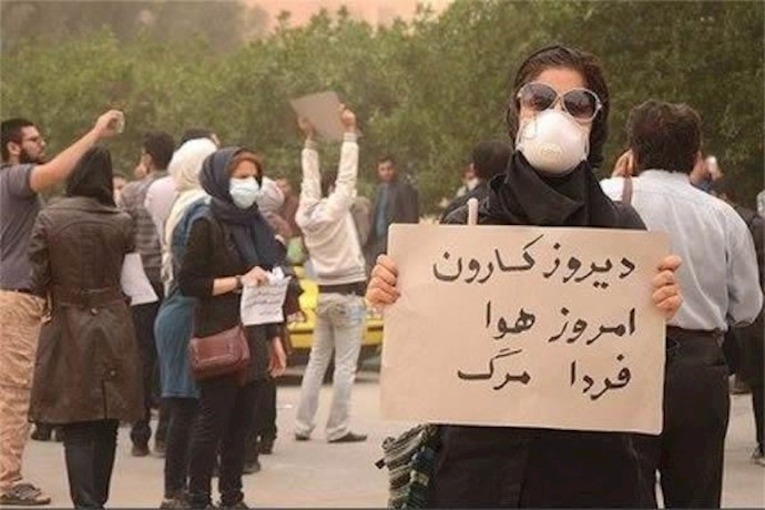 غضب واستنكار أهالي مدينة اهواز تجاه تدمير البيئة وازدياد عواصف ترابية- 10شباط 2015