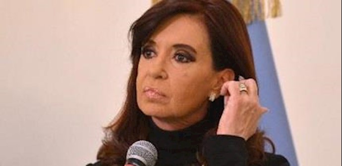 رئيسة الارجنتين تتهم نواب اغلبيتها بالتظاهر مع المعارضة من اجل المدعي نيسمان