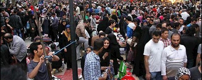 ايران.. دعم المواطنين لبائعين متجولين امام مداهمة عملاء