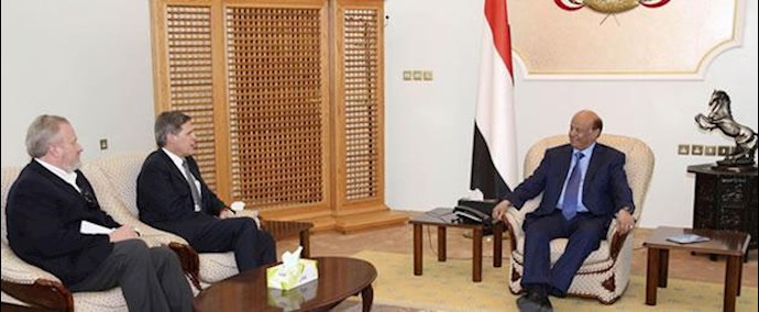 السفير الأميرکي يلتقي هادي ويشيد بالمبادرة الخليجية