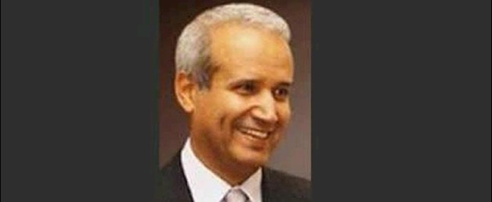 هل جُنّ کيري؟