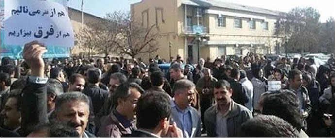 ايران..إعتراف وسائل الإعلام الحکومية بجانب من أبعاد مظاهرات المعلمين