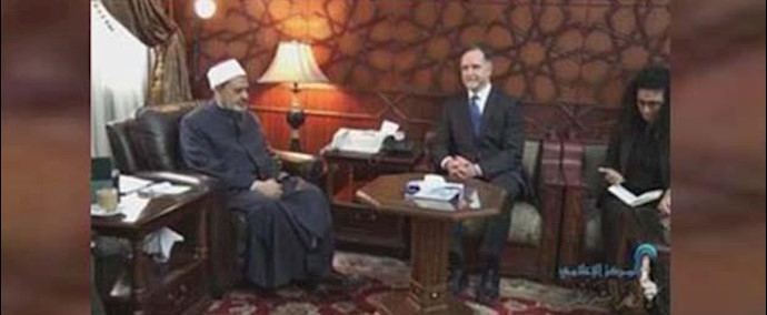 شيخ الأزهر للسفير الأميرکي: أوقفوا دعم المتطرفين