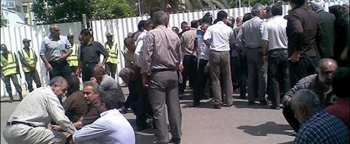 ايران.. اضراب عمال منطقة «آزاد سلفجکان» عقب تهديدهم بالفصل عن العمل