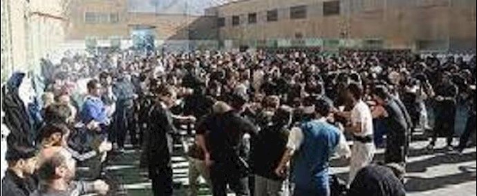 السجناء يعترضون علی الاعدام المرتقب بحق عشرات من زملائهم في سجنين بمدينة کرج