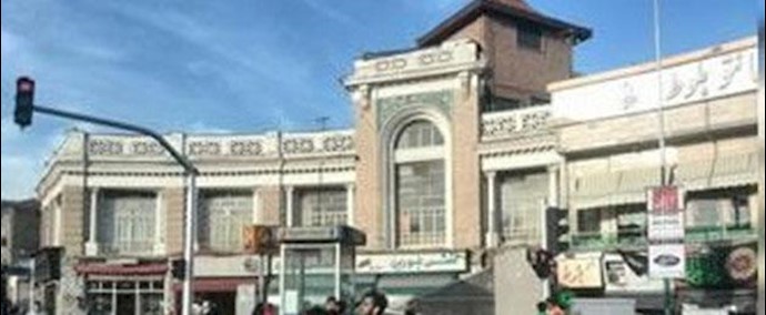 ايران... اخراج ميليشيات الباسيج من قبل أهالي حسن آباد بمدينة طهران