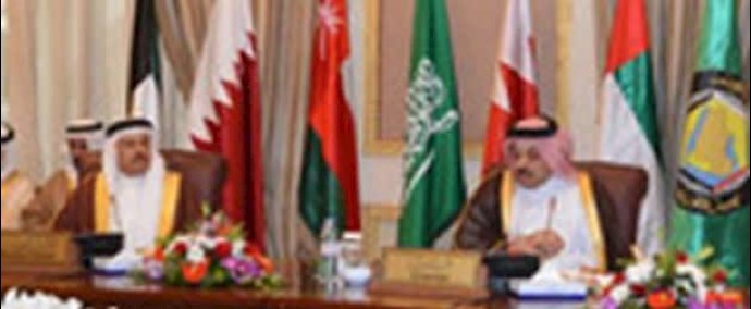 "مجلس التعاون" يرحب بإقرار المشروع الخليجي حول اليمن