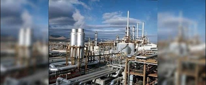 ايران.. إيقاف إنتاج البتروکيمياوات لمدينة شازند التابعة لمحافظة اراک لأربع ساعات إحتجاجا علی إصابة 5 عمال بتسمم