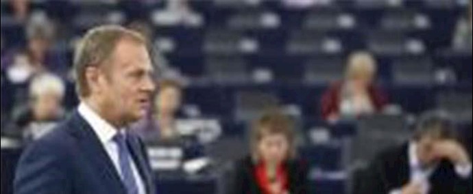 رئيس المجلس الأوروبي: هناک حاجة لسياسة جديدة لحل مشکلة المهاجرين