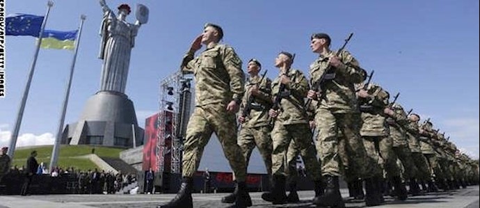 أوکرانيا تعرض "جنديين روسيين أسيرين"