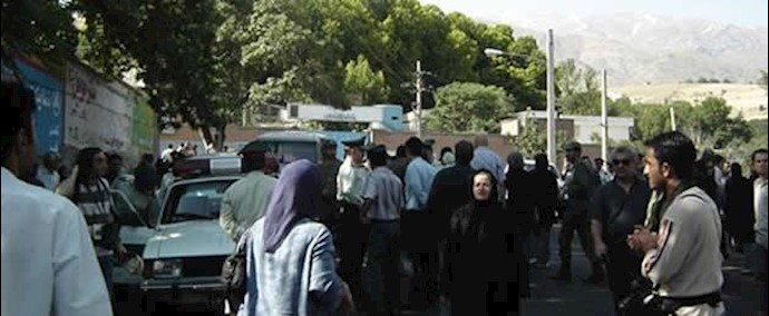 إيران.. تجمع عوائل السجناء السياسيين ومدافعي حقوق الإنسان في طهران