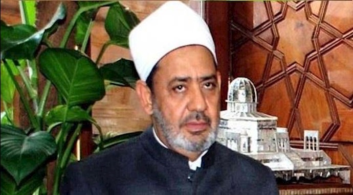 شيخ الأزهر يدين محاولة تفجير أحد المساجد بالسعودية