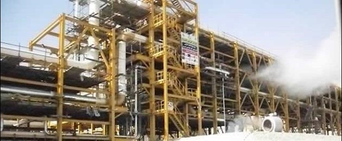 إيران.. عسلوية- اليوم التاسع لإضراب آلاف من عمال مرحلتي 20 و21 عن العمل