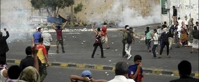 60 ألف نازح في محافظة شبوة وميليشيا التمرد تفجر عشرات المنازل