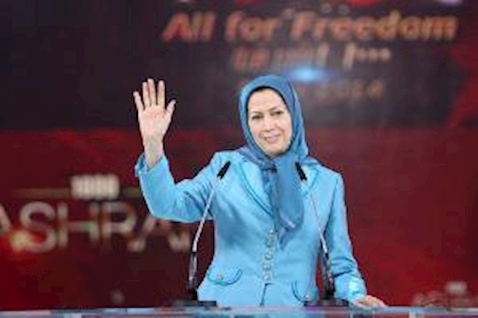 يداٌ بيد مع المقاومة الايرانية لنجتث التطرف و الارهاب من جذوره