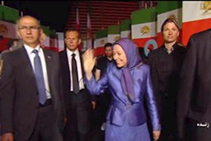 المعارضة الإيرانية