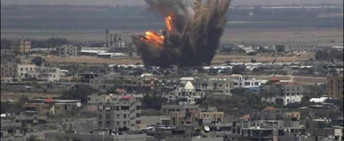 الحوثيون يفجرون منزل صحفية واقعة «الحذاء»