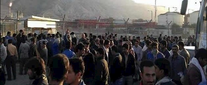 إيران.. عسلوية: عمال البتروکيماوات يضربون عن العمل