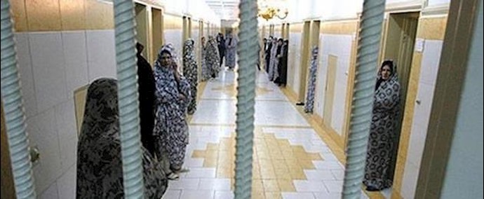 إيران.. نقل سجينتين في العاصمة طهران إلی زنزانات انفرادية لتنفيذ أحکامهما بالإعدام