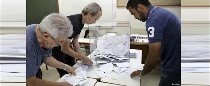 أزمة ديون اليونان: الناخبون يرفضون شروط الدائنين