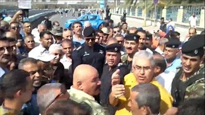 محتجون يقطعون طرقا رئيسية في بغداد