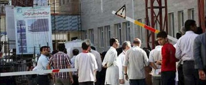 إيران.. تجمعات احتجاجية ينظمها عمال وممرضون في مدينة تبريز و« هفت تبه» بمحافظة خوزستان