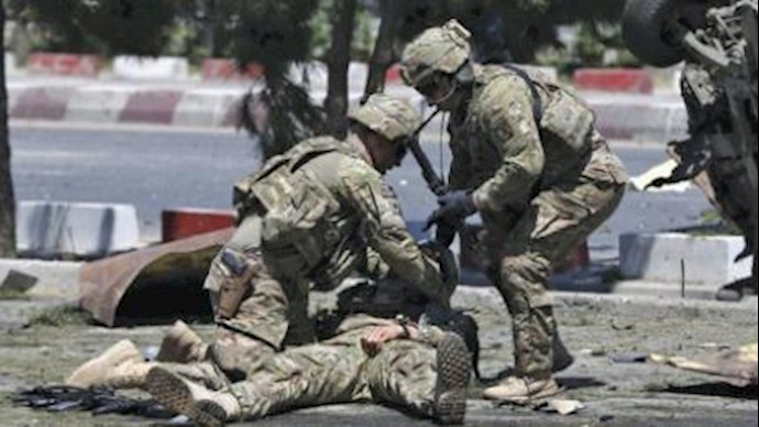 17 جريحاً بينهم جنود أميرکيون بتفجير سيارة مفخخة في کابول