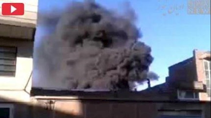 حريق ضخم بمعکسر لقيادة الجيش الإيراني