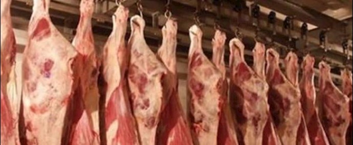 حکومة روحاني ترفع أسعار اللحوم بعد منتوجات الحليب