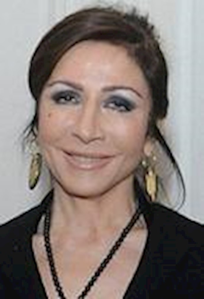 إيران والغرب: هي لرفع العقوبات وهو لاتفاق نووي