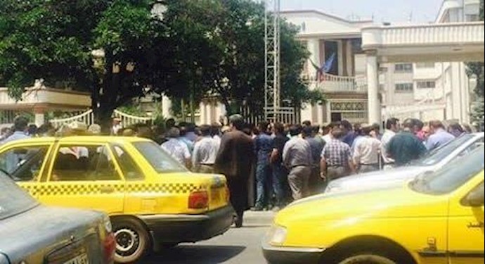 اعتراضات عمال وموظفين في کل مدن اردبيل وساري ورشت وعسلوية