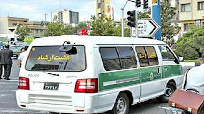 إيران.. اشتباک الشباب وأصحاب المهن لمدينة طهران مع أزلام النظام القمعيين