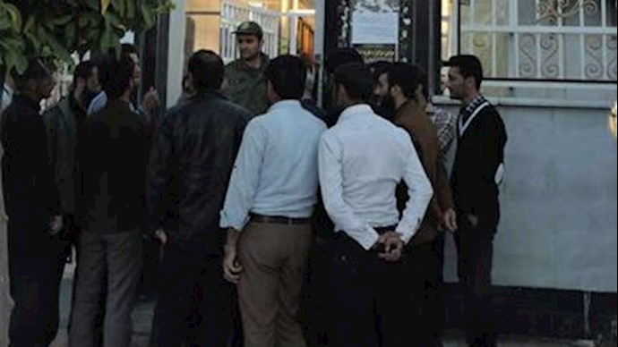 إيران.. تجمعات احتجاجية ضد القمع والبطالة والغلاء والنهب في کل من مدن کجساران ونورآباد وميناب ومرودشت