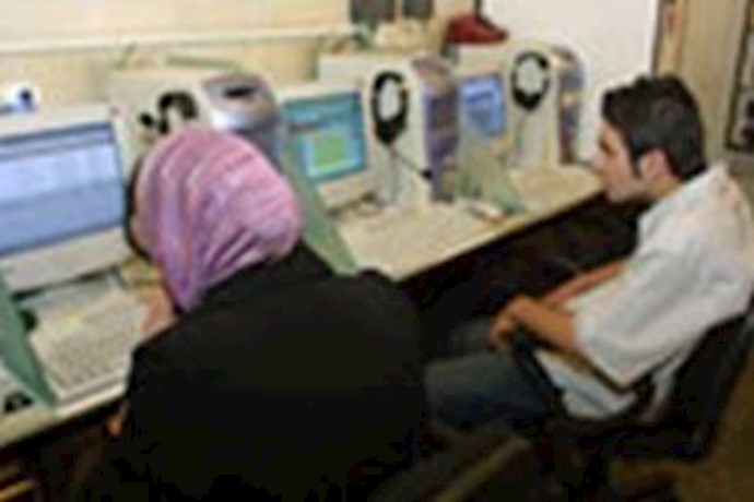 حرب خامنئي ضد الانترنت
