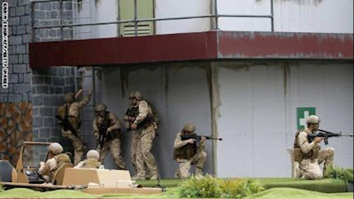 الإمارات تعلن تحرير رهينة بريطاني من قبضة القاعدة بعملية عسکرية في اليمن